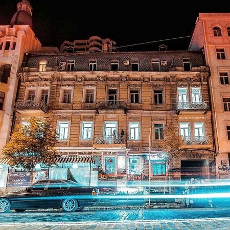 Kyiv Art Apartments Near Golden Gate Екстериор снимка