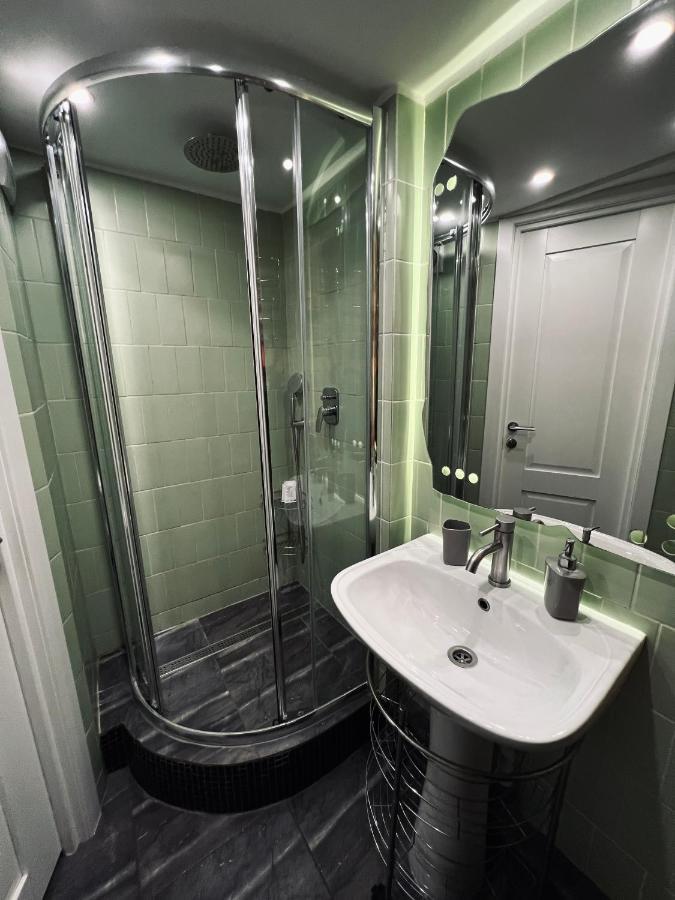 Kyiv Art Apartments Near Golden Gate Екстериор снимка