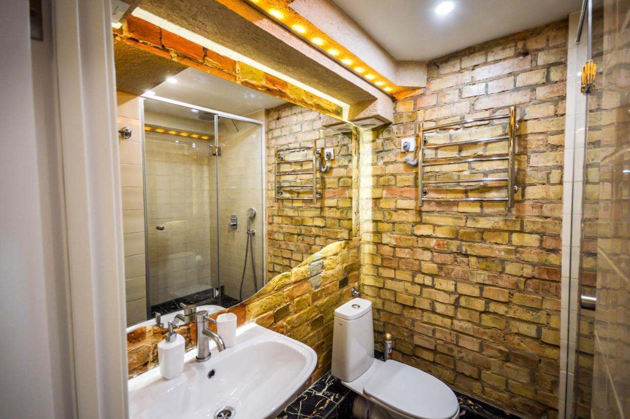 Kyiv Art Apartments Near Golden Gate Екстериор снимка
